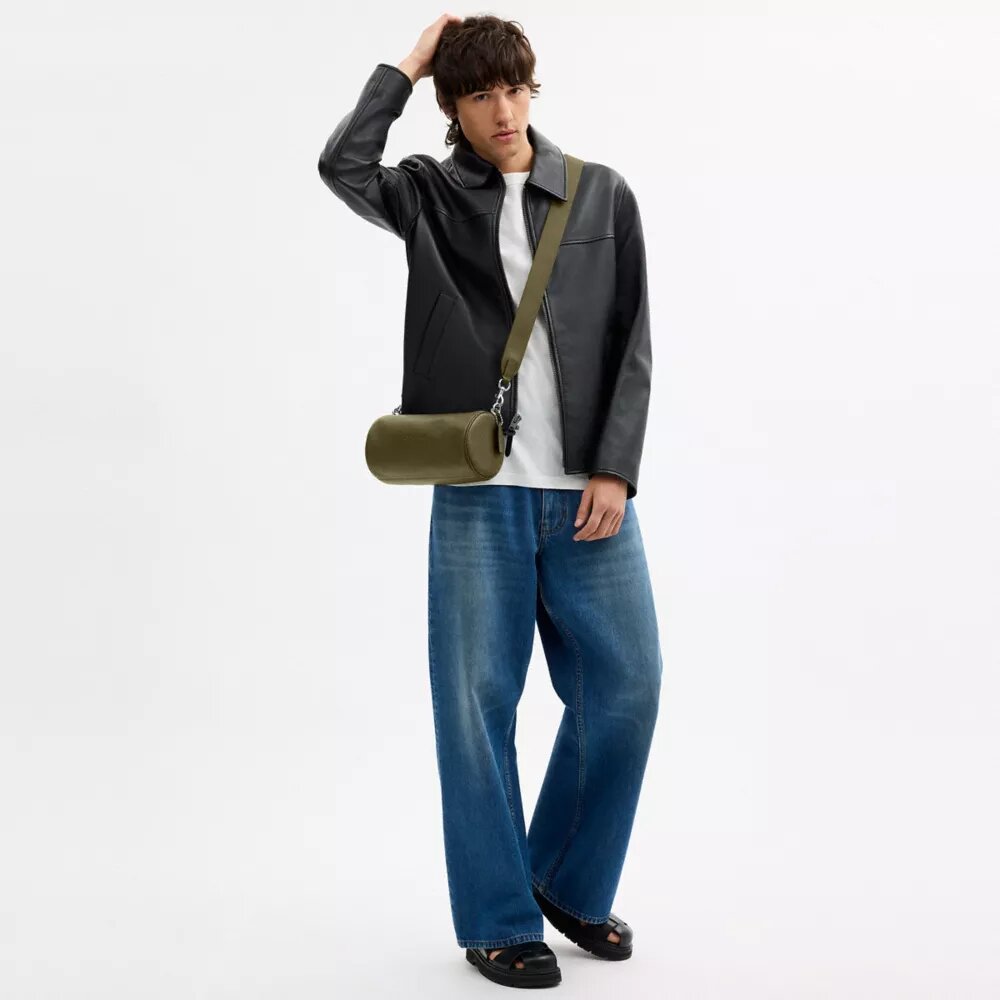 Andre Barrel Bag 24
