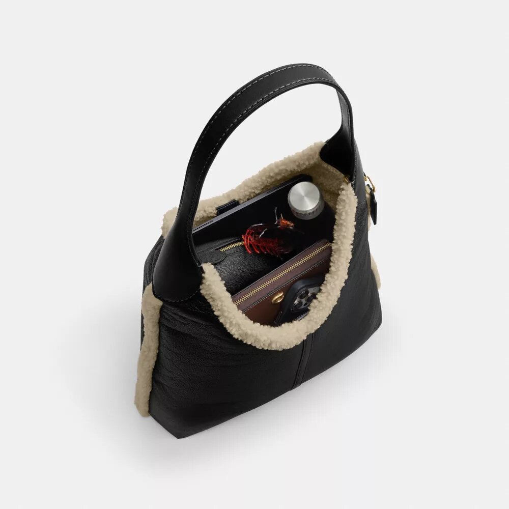 Brooklyn Shoulder Bag 39 in Shearling