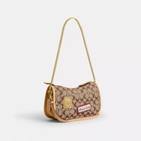 Coach