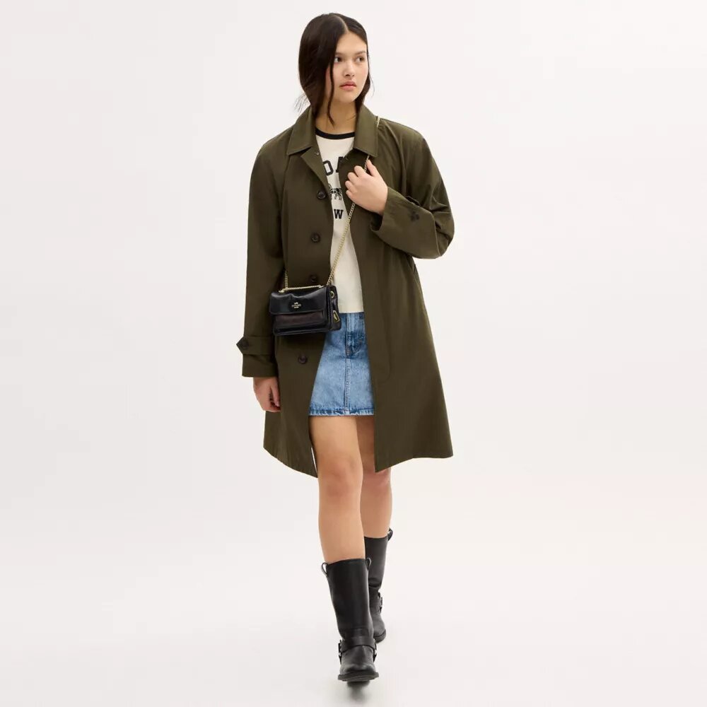 Elodie Crossbody Bag 18 in Signature Canvas