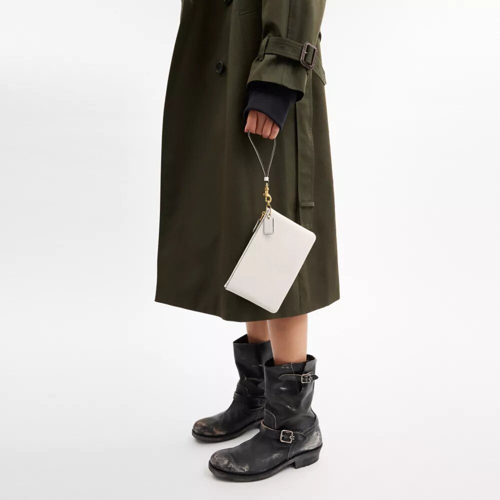 Essential Small Wristlet