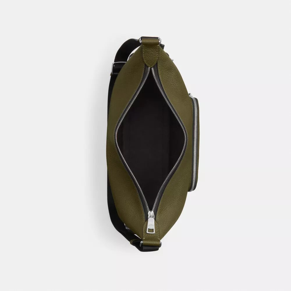 Finn Crossbody Bag with Pockets