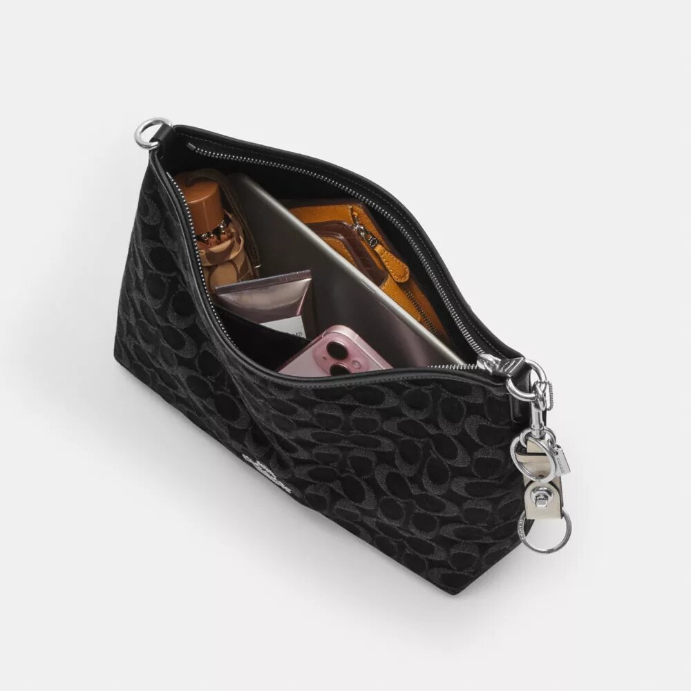 Laurel Shoulder Bag in Signature Denim