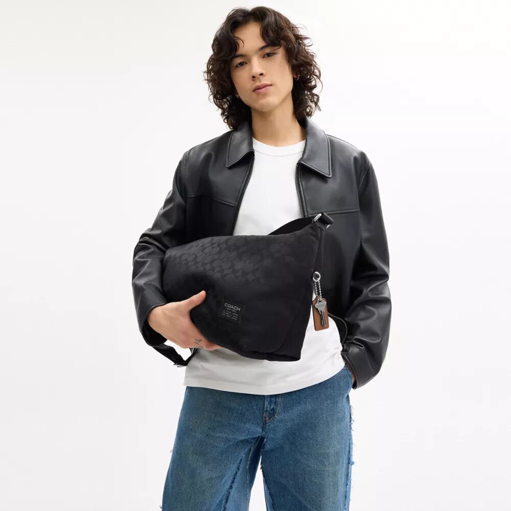 Leo Crossbody in Signature Nylon