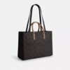 Maggie Tote Bag in Blocked Signature Canvas