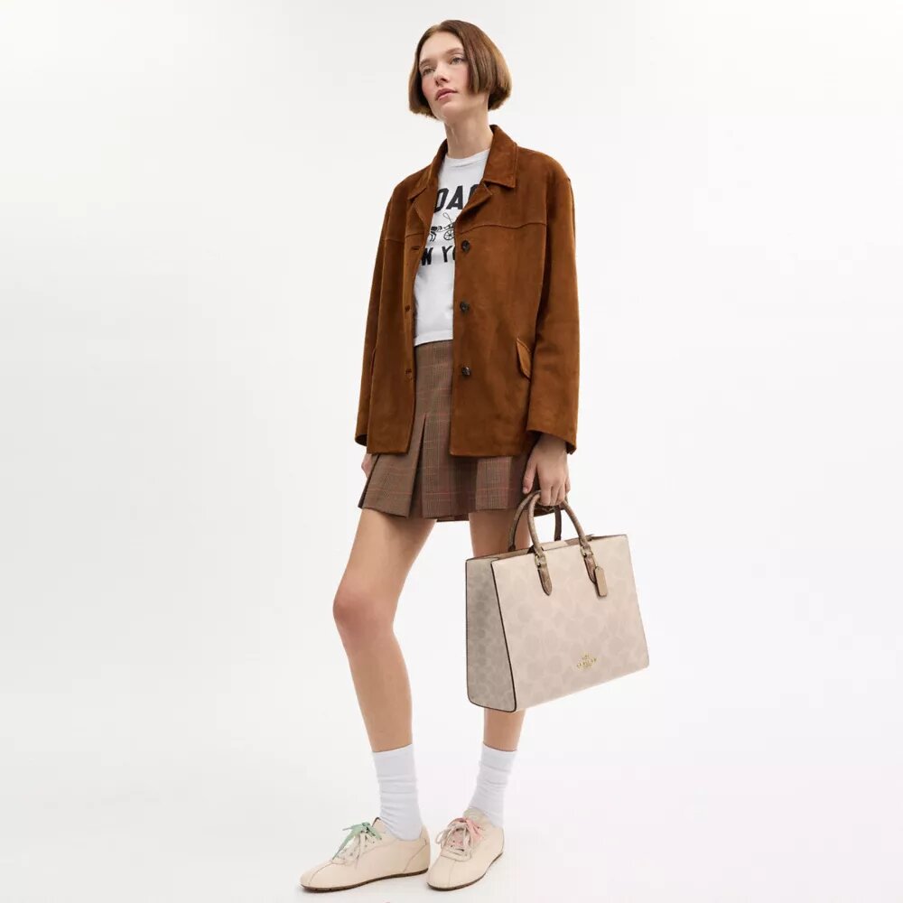 Maggie Tote Bag in Blocked Signature Canvas