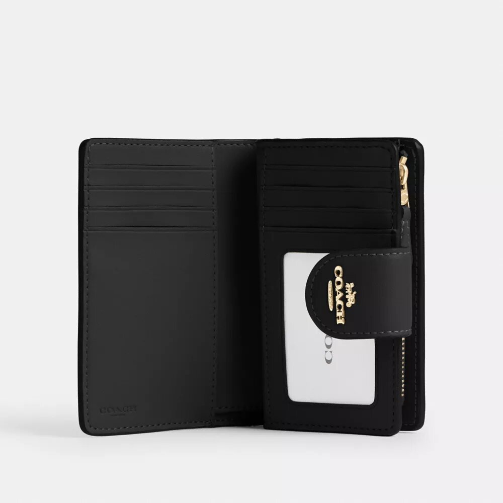 Medium Corner Zip Wallet in Signature Canvas