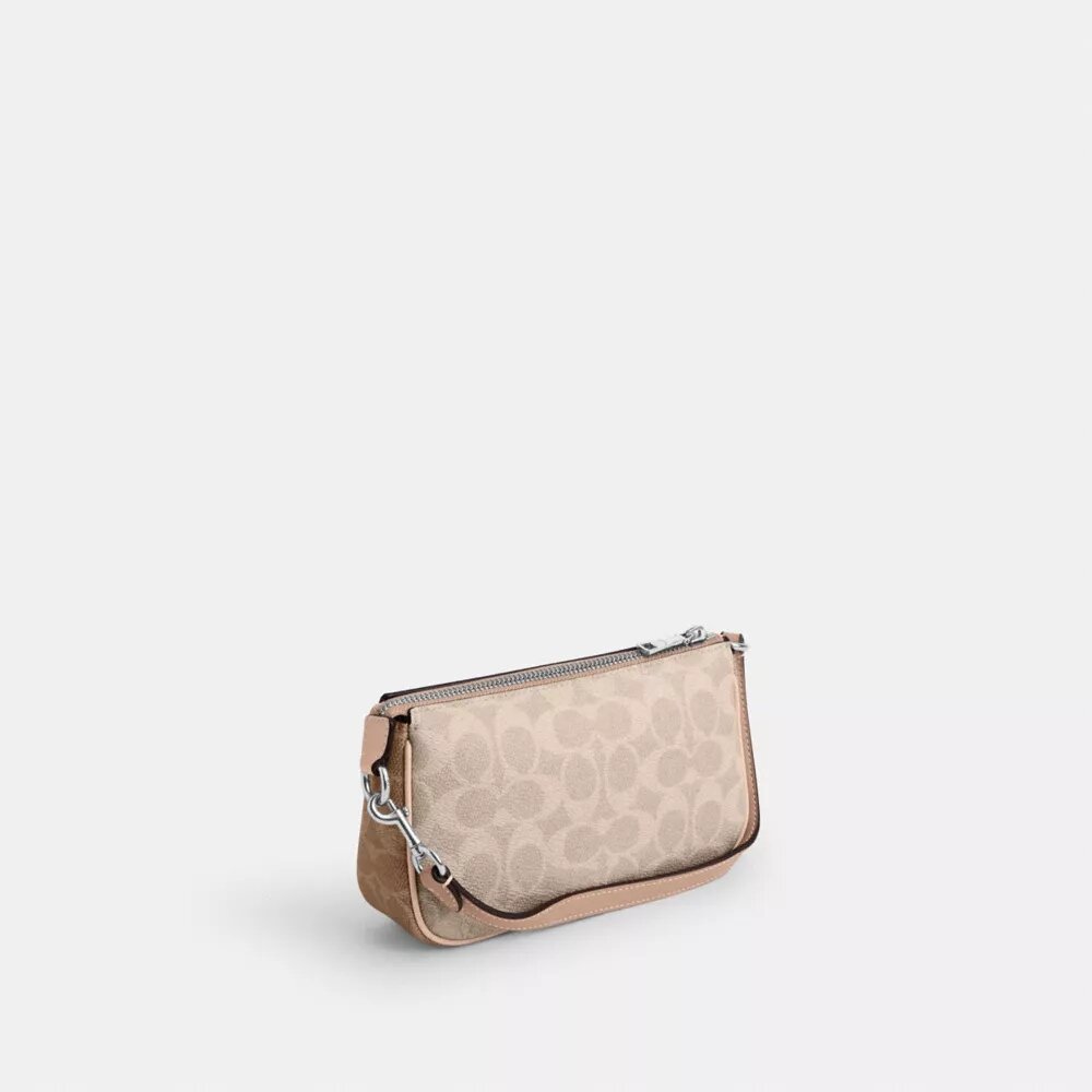 Nolita 19 in Blocked Signature Canvas