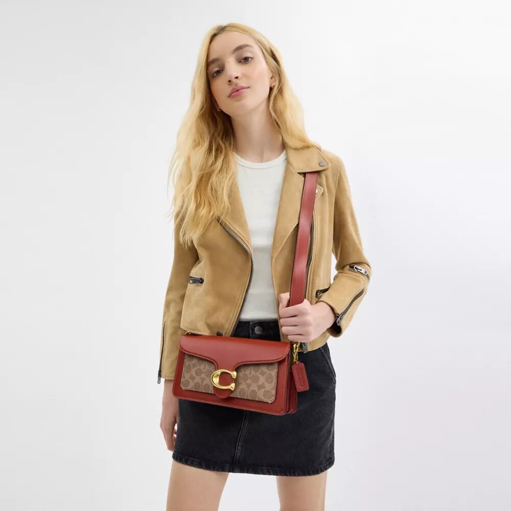 Tabby Shoulder Bag 26 in Signature Canvas