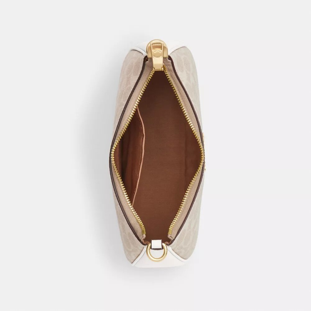 Teri Shoulder Bag in Signature Canvas
