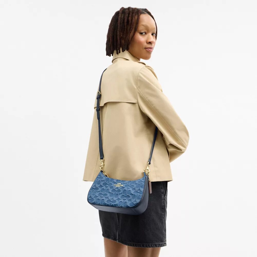 Teri Shoulder Bag in Signature Denim
