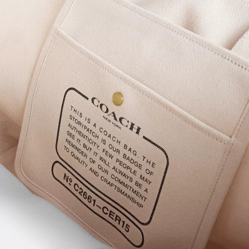 Utility Tote with Sketch Print